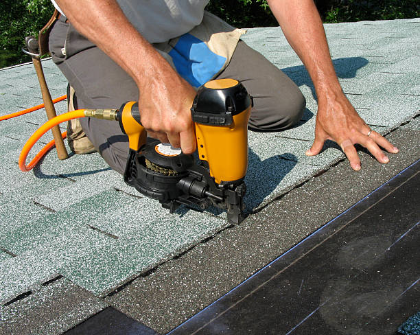 Quick and Trustworthy Emergency Roof Repair Services in Waelder, TX